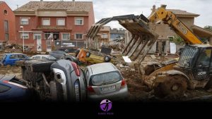 Valencians struggle to recover from the terrible floods