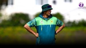 Azhar Mahmood named Pakistan red-ball coach