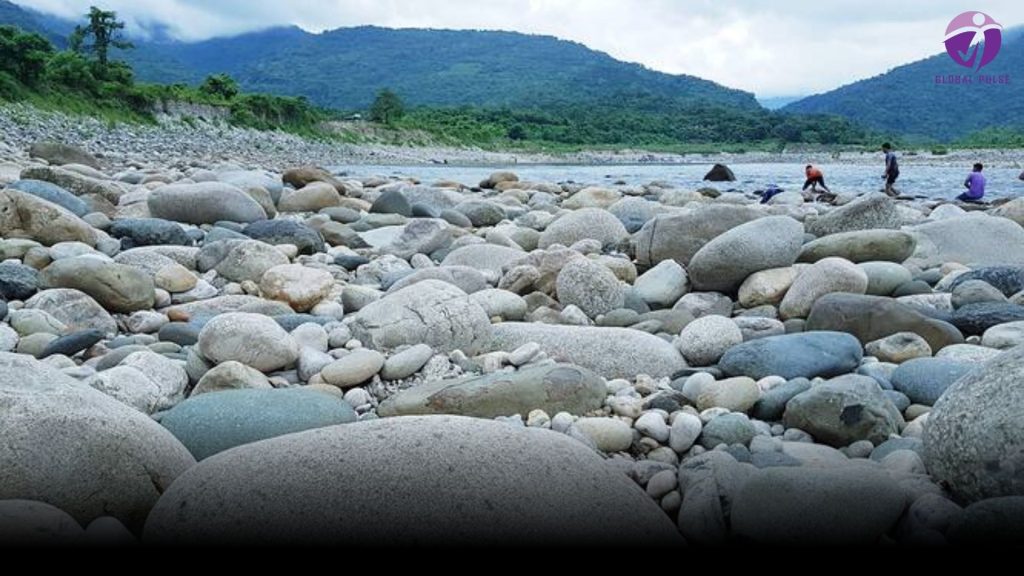 At Sada Pathor, stolen stones are being restored