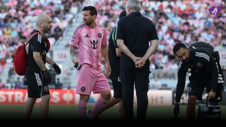 Messi out of Pumas match, coach optimistic about recovery
