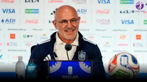 Spain should go ‘front foot’ against France, said de la Fuente